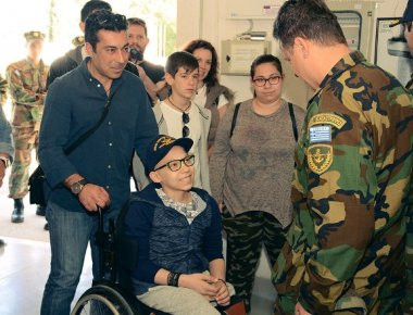 Θλίψη στις ΕΔ - «Έφυγε» ο πιο μικρός ΟΥΚ στην ιστορία του Πολεμικού Ναυτικού (φωτό, βίντεο)